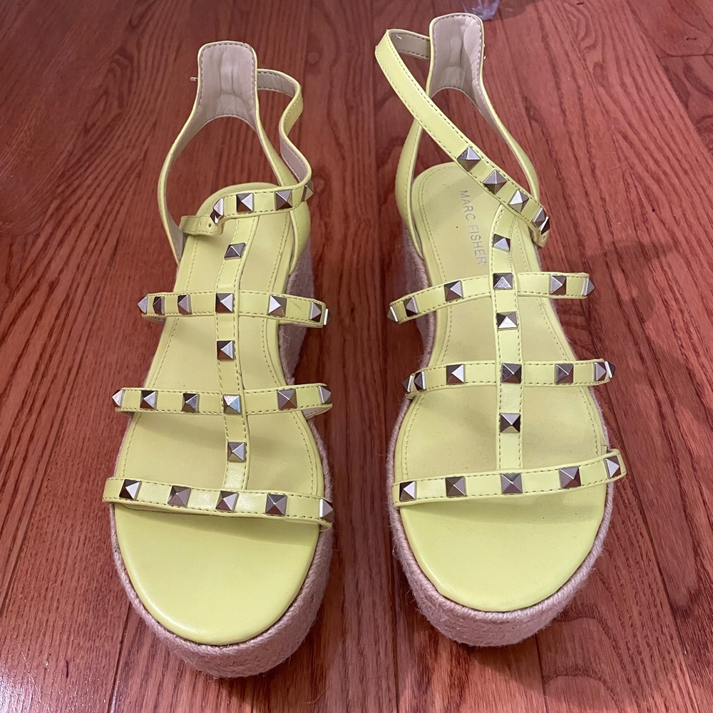 Women’s Marc Fisher Platform Sandals